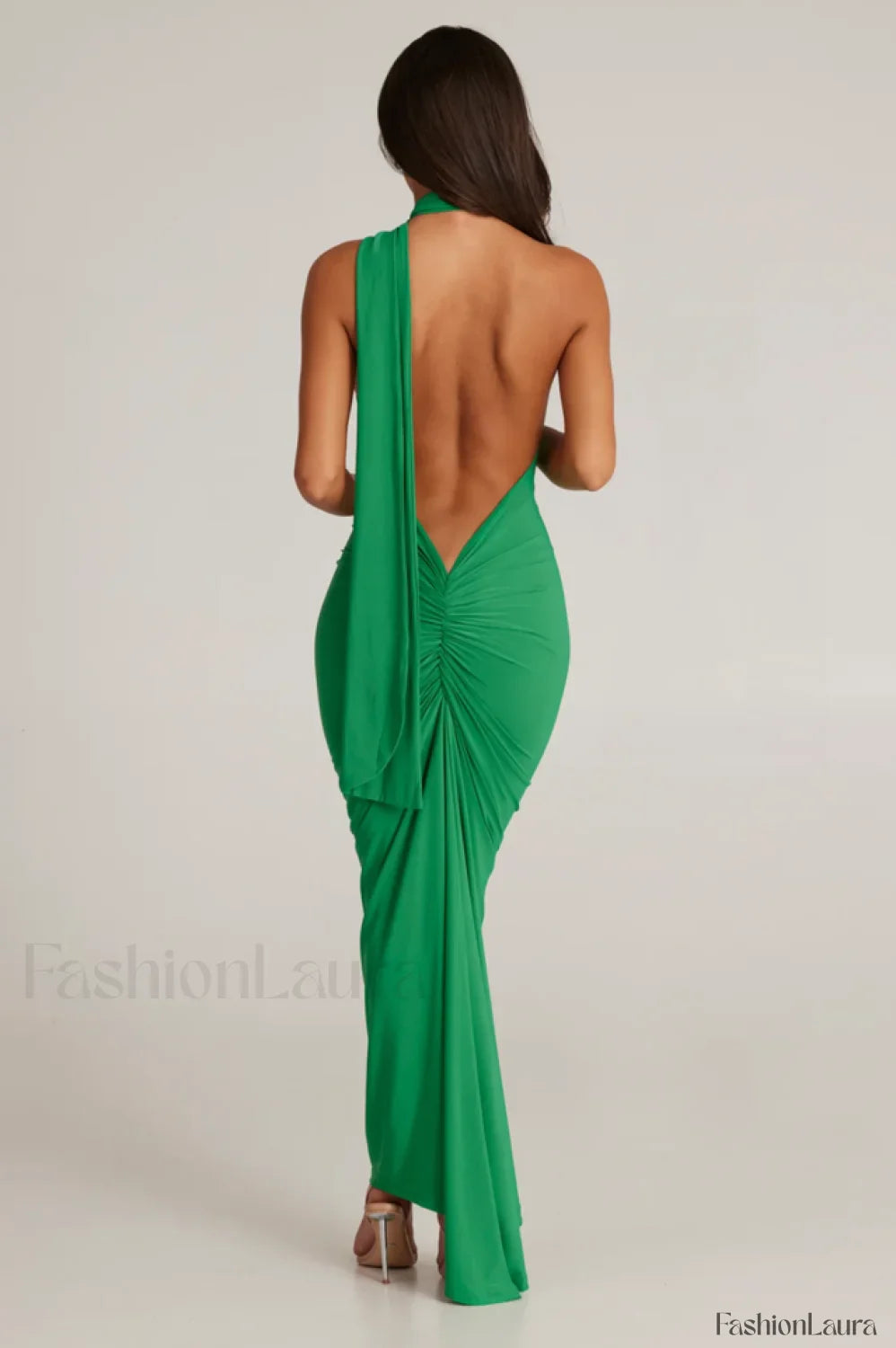 Leoni Elegant Midi Dress