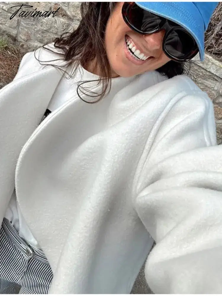 New Women White Woolen Cropped Top Jacket V Neck Long Sleeve Thicken Cardigan Coat Autumn Winter Fashion Female Streetwear