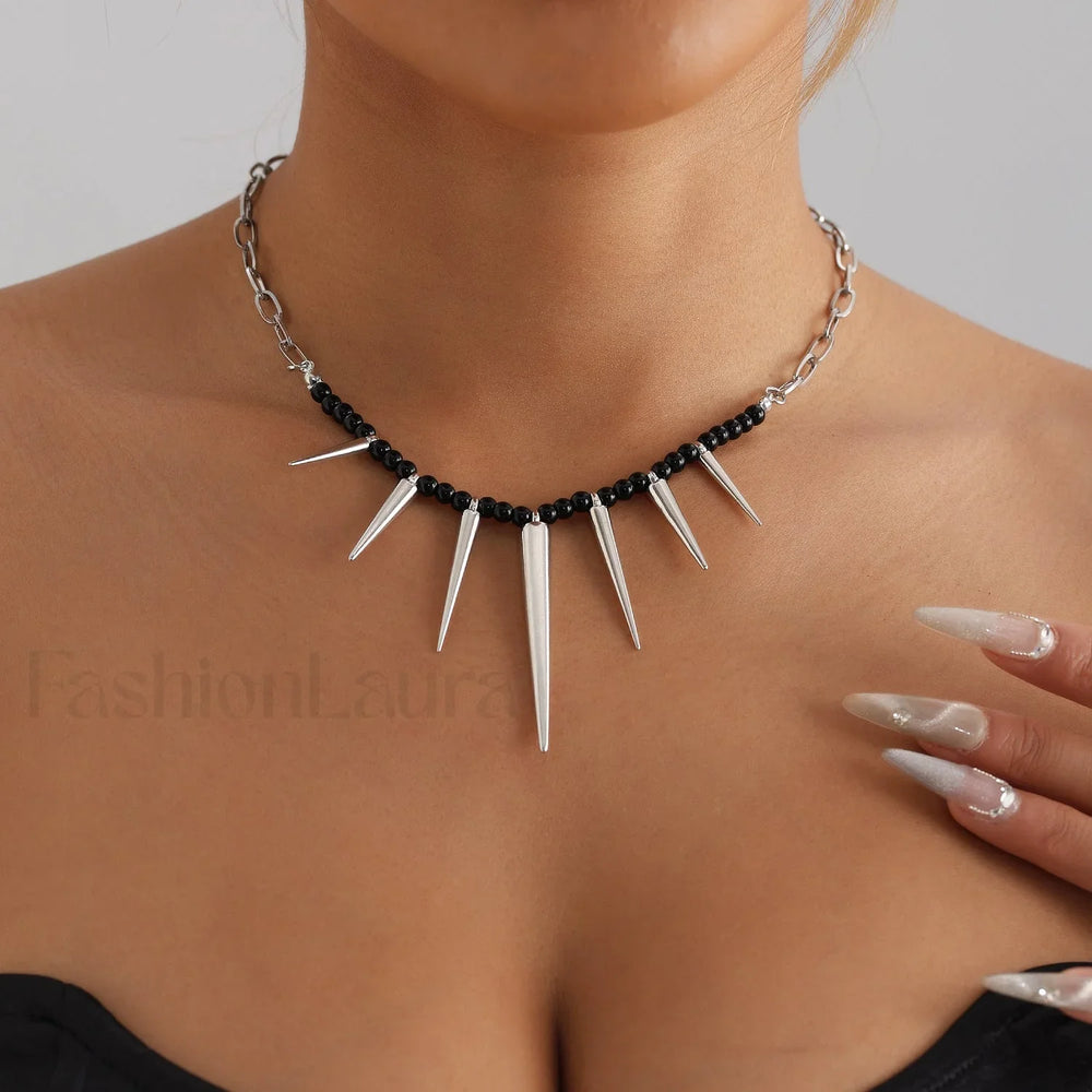 Punk Chain Black Pearl Studded WHITE
