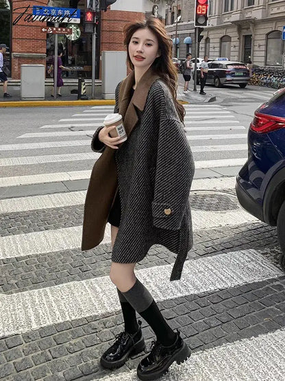 Tavimart Korean Fashion Contrast Collar Lapel Woolen Coats for Women Autumn Winter New High-end Thicken Warm Wool Jackets Female Clothing