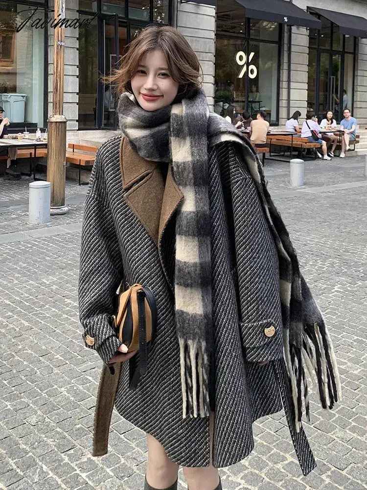 Tavimart Korean Fashion Contrast Collar Lapel Woolen Coats for Women Autumn Winter New High-end Thicken Warm Wool Jackets Female Clothing