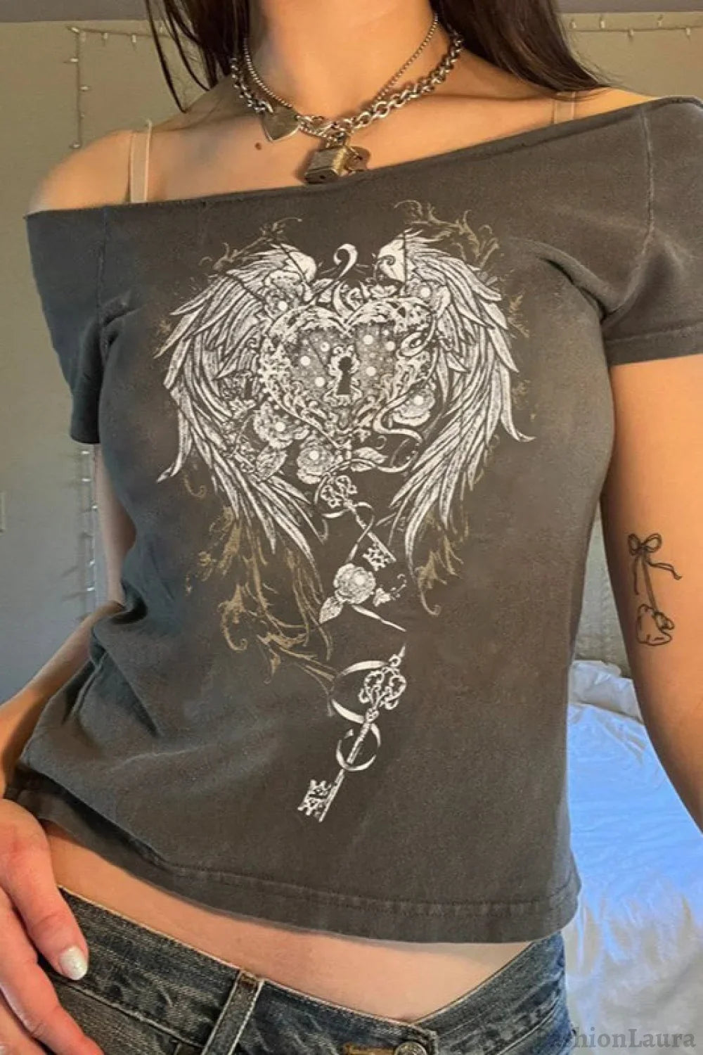 Y2K Wing Graphic Off-Shoulder T-Shirt Grey / S