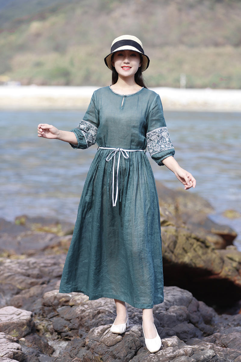 Emerald Embroidery Ramie Dress