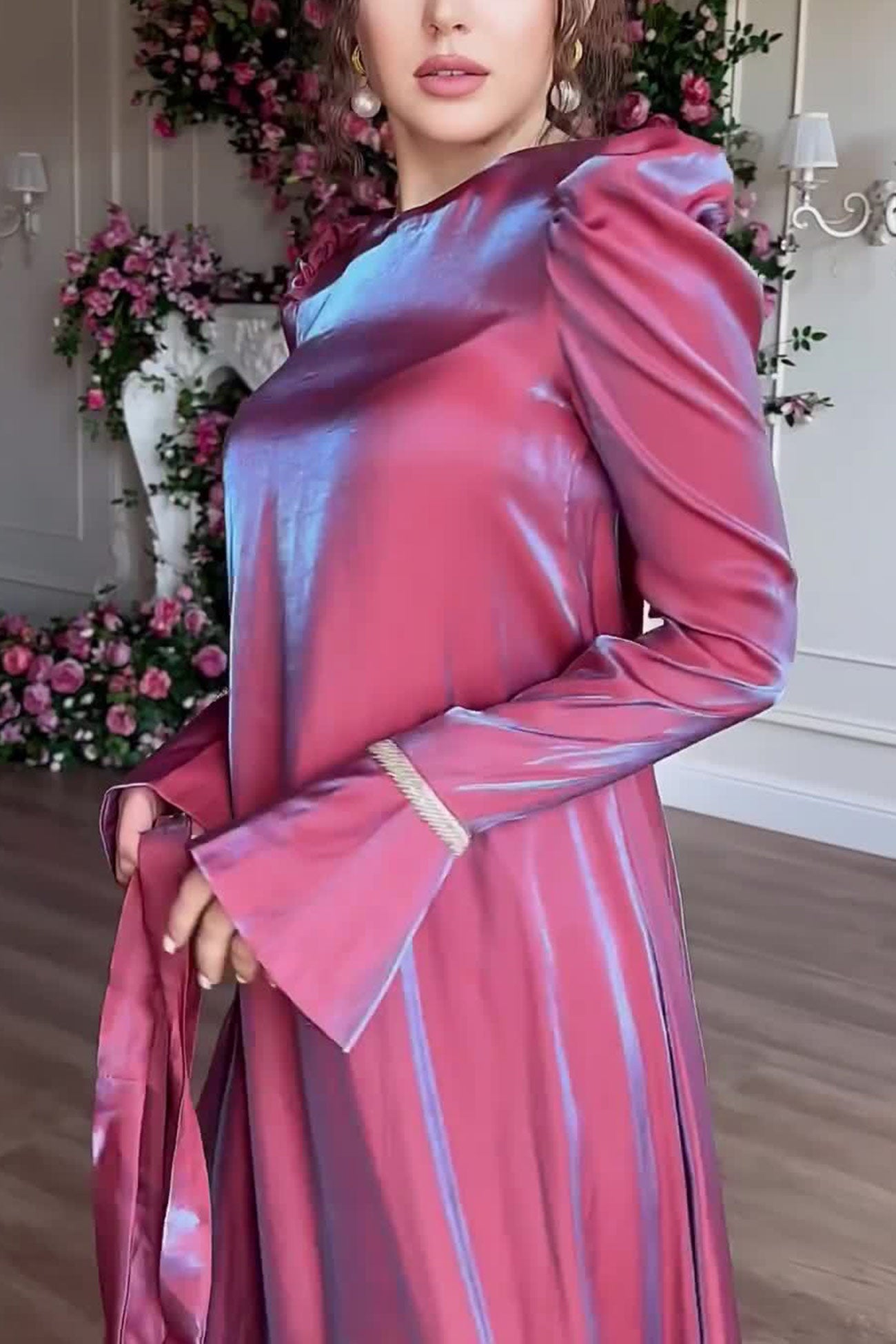 Glitter Glazed Satin Puff Sleeve Midi Dress