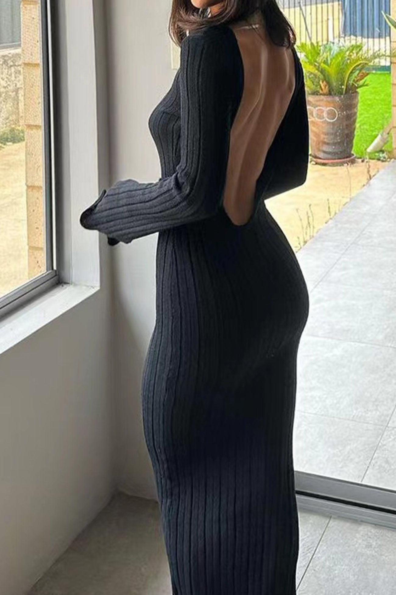 Long Flares Sleeve Backless Ribbed Knit Dress