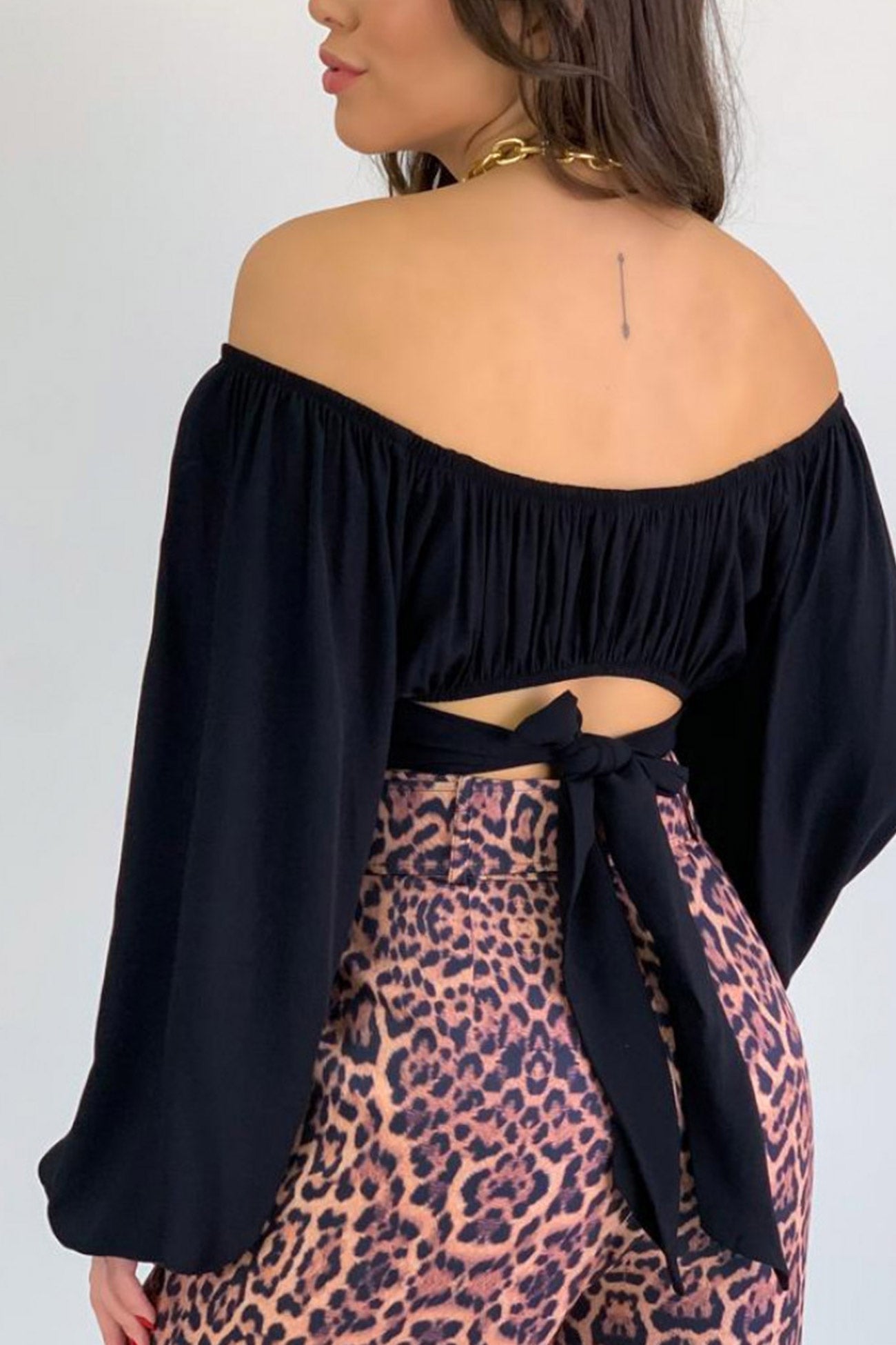 Off Shoulder Puff Sleeve Crop Top