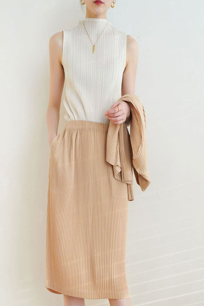 Mock Neck Pleated Tank Top