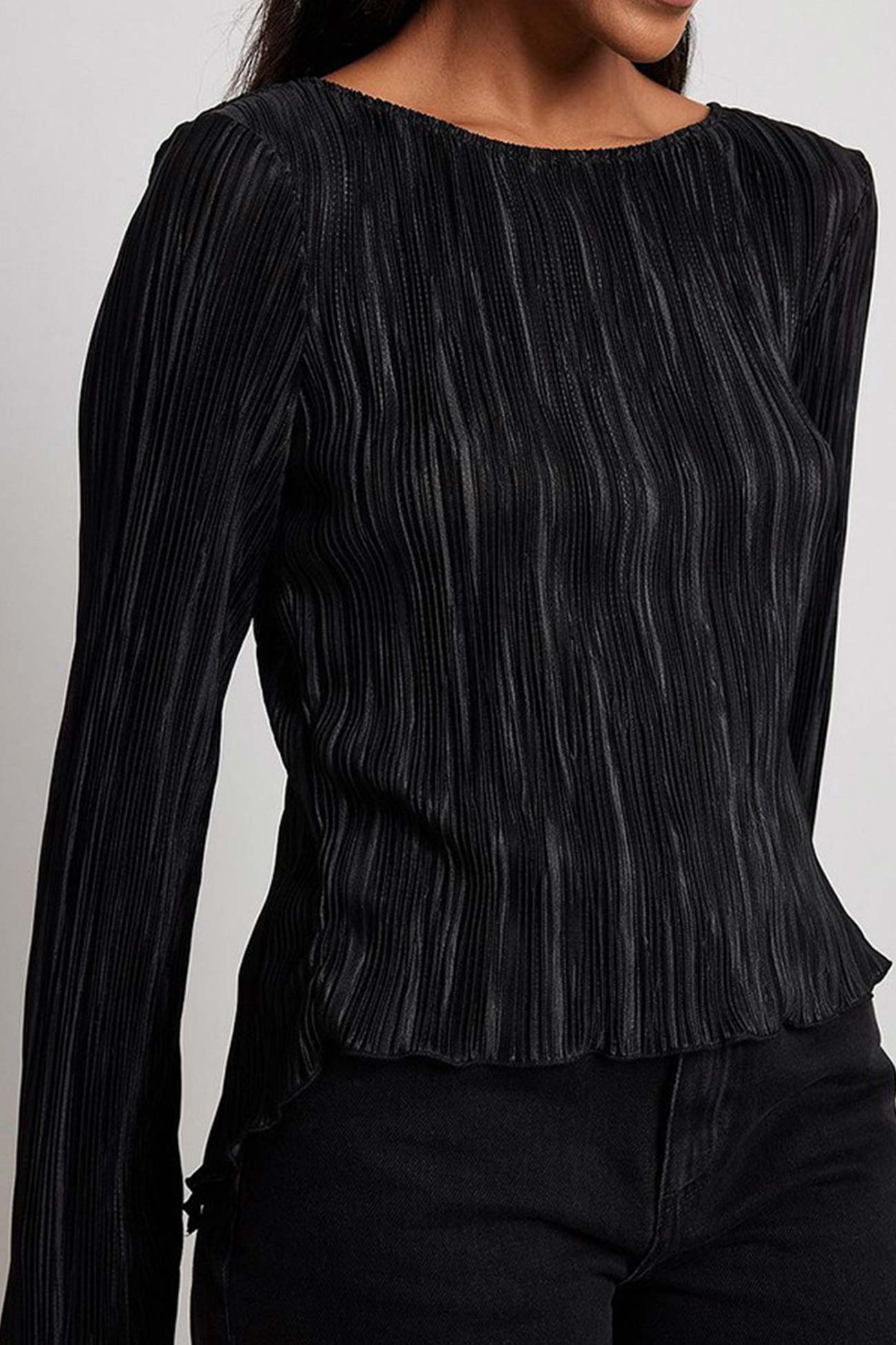 Pleated Long Flares Sleeve Tie-back Tops