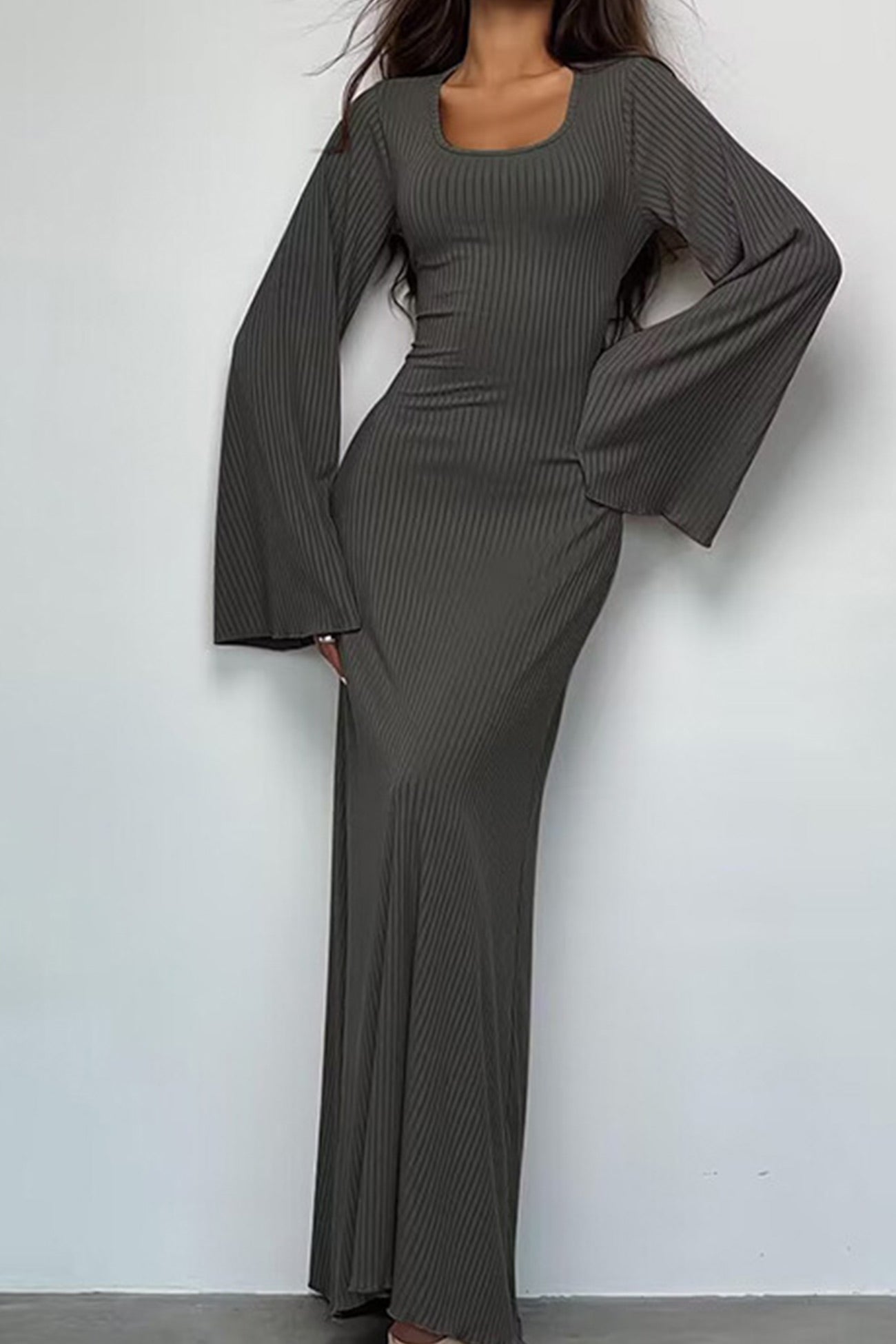 Ribbed Flares Sleeve Tie-back Dress