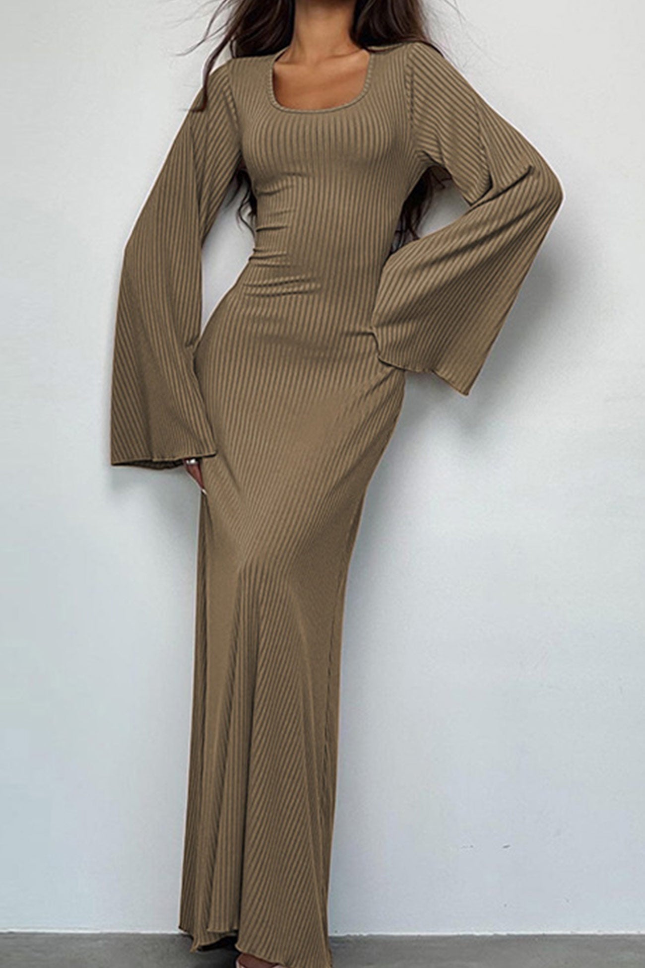 Ribbed Flares Sleeve Tie-back Dress