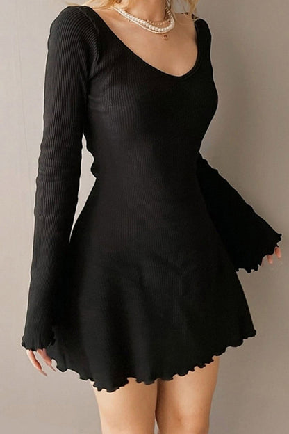 Round Neck Long Sleeve Lacework Hem Dress