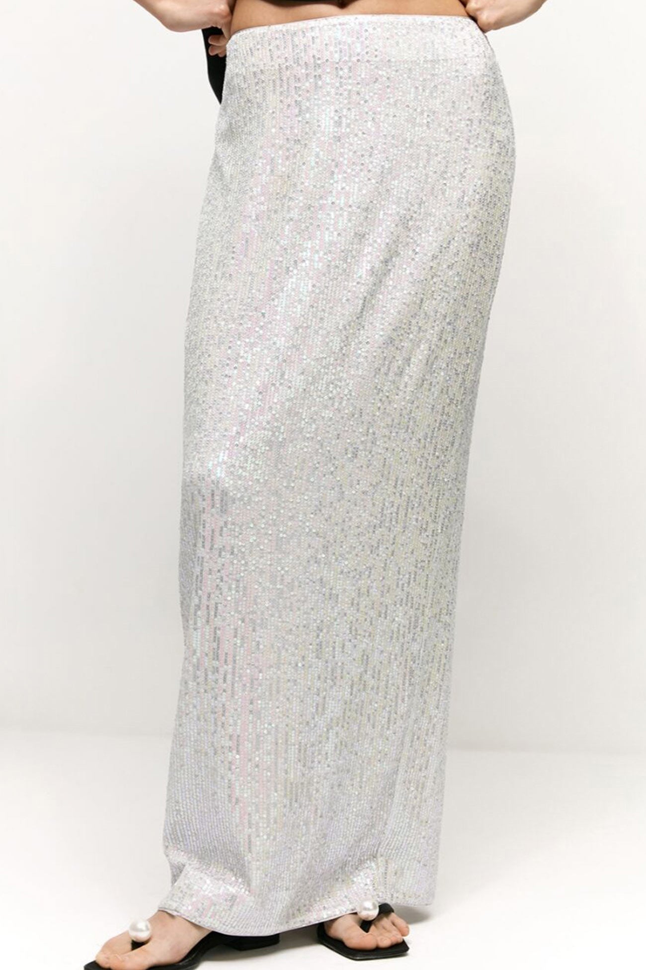 Sequins Back Slit Midi Skirt