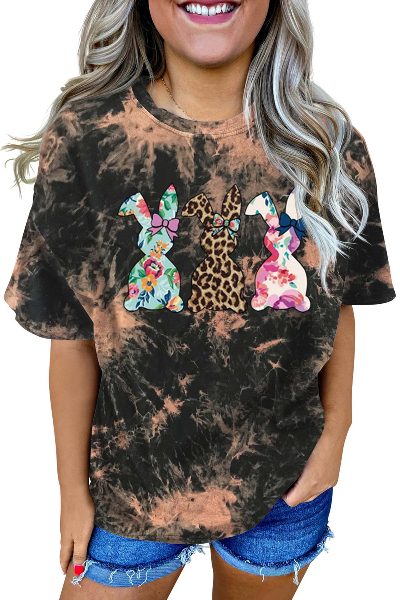 Tie-dyed Rabbit Graphic T-shirt