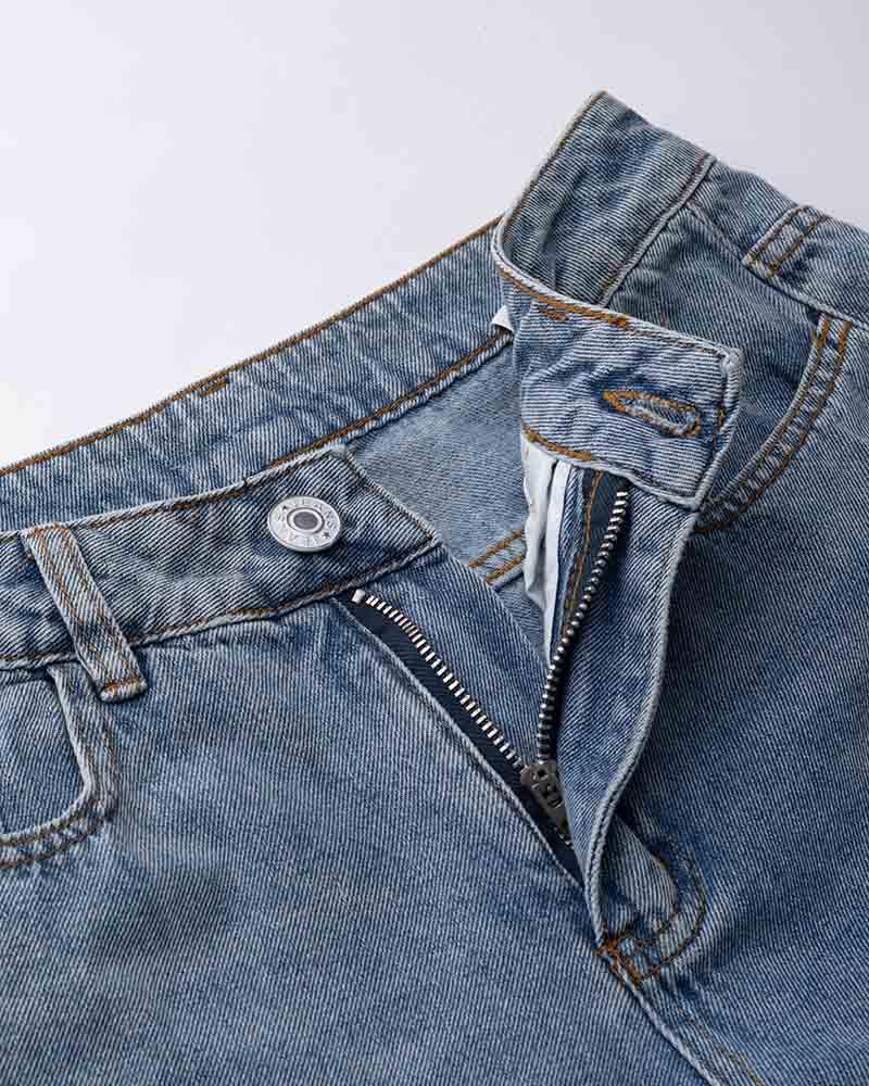 Vernier Flare Denim Jeans